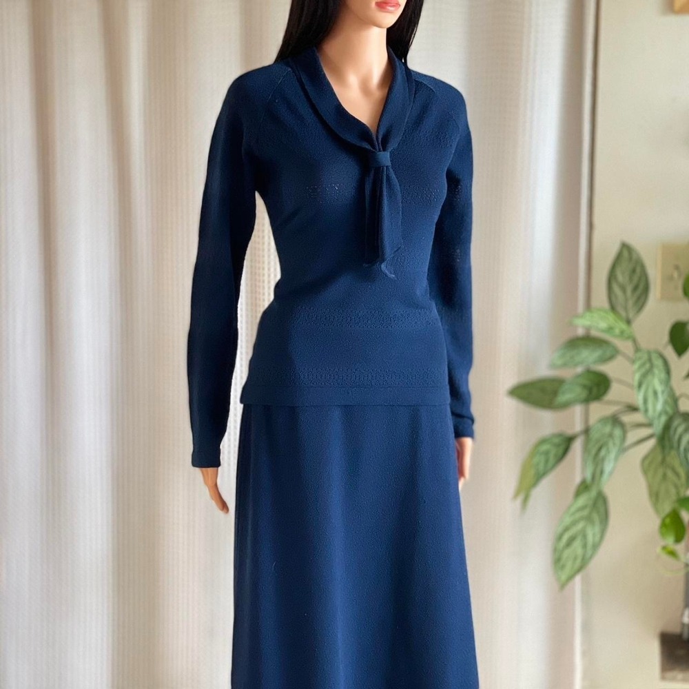Vintage 60s Talbott Navy Knit Blouse & Skirt Set Sailor Tie Neck Midi Sz 10 & 34